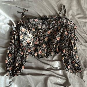 Forever 21 floral off the shoulder long sleeve blouse